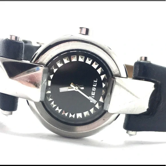 Diesel | Accessories | Rare Diesel Dz569 Black Leather Watch  display picture 3